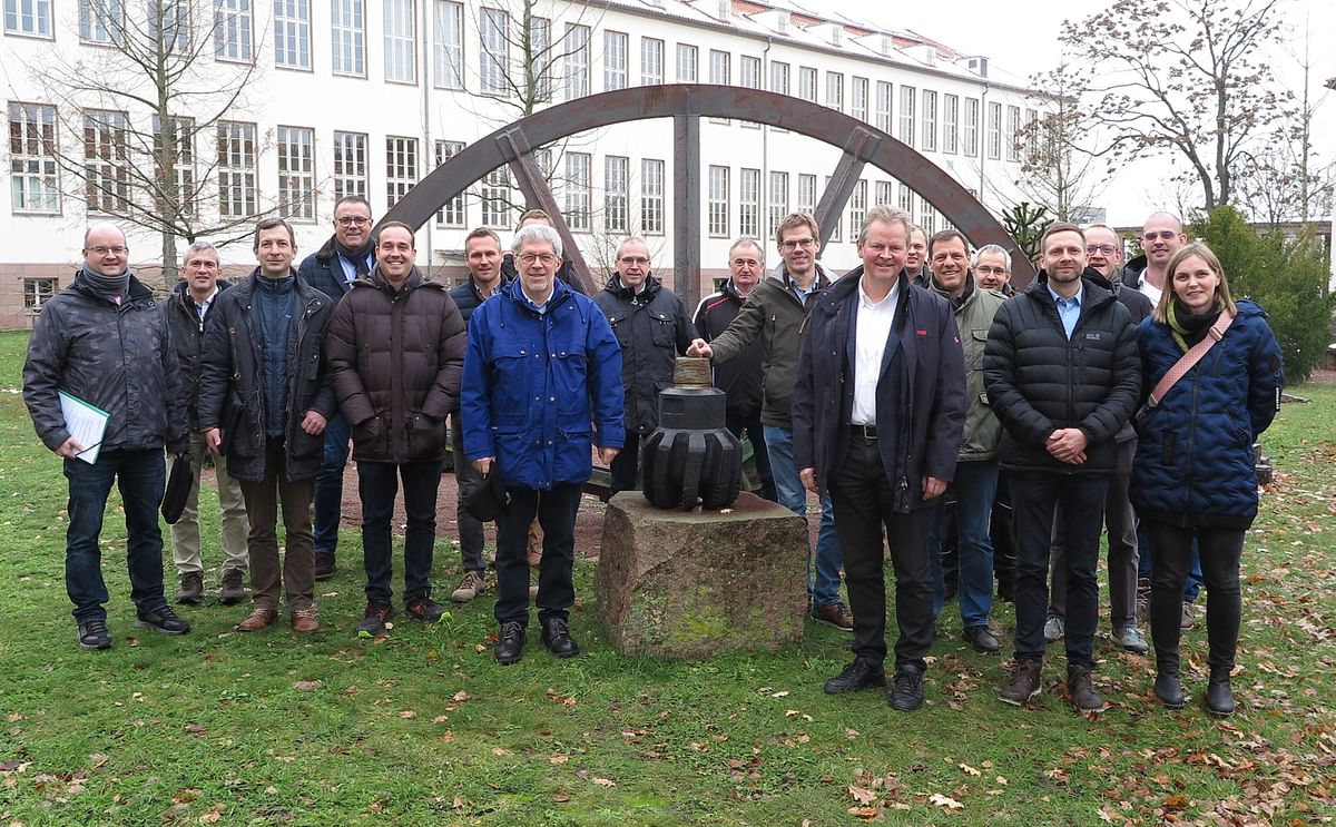 UNIKA/DKHV technical committees visit AgriSens DEMMIN 4.0 at the Martin Luther University Halle-Wittenberg