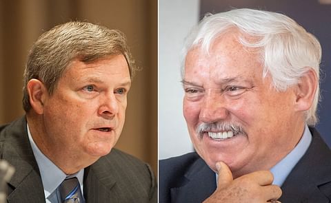 Left: USDA Secretary Tom Vilsack, Right: Mexican Agriculture Secretary Víctor Villalobos Arámbula Left: USDA Secretary Tom Vilsack, Right: Mexican Agriculture Secretary Víctor Villalobos Arámbula