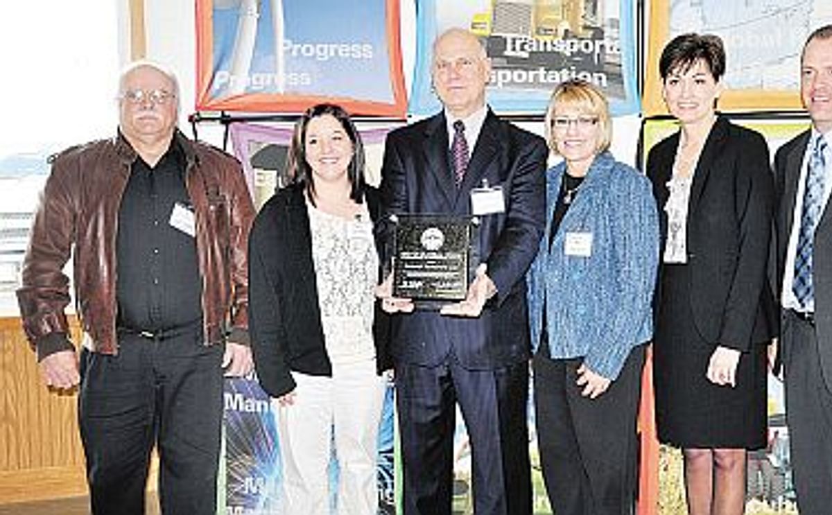 Vanmark Equipment, LLC receives Annual Iowa International Trade Award
