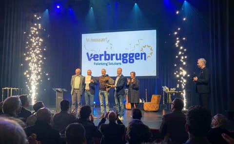 Verbruggen Palletizing Solutions wins Entrepreneur of the Year 2025 in the Netherlands. Verbruggen Palletizing Solutions wins Entrepreneur of the Year 2025 in the Netherlands.