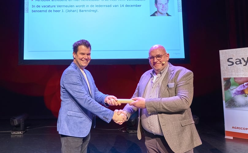 (LR) Johan Barendregt the new Chairman and Adrie Vermeulen, previous Chairman of Agrico (LR) Johan Barendregt the new Chairman and Adrie Vermeulen, previous Chairman of Agrico