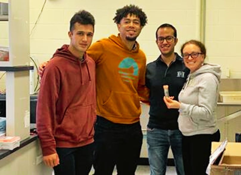 Michelle Heck with trainees in her virology program. (Courtesy: Michelle Heck)