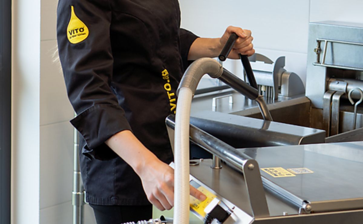 The next generation of frying oil management – VITO XM with 100-liter capacity and digital integration