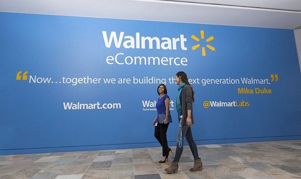 Walmart says its massive online sales growth will continue next year