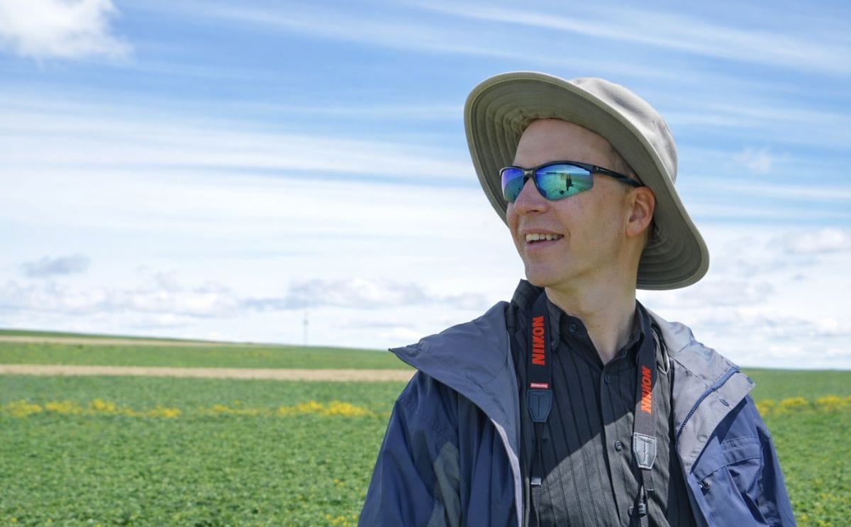 Walter De Jong in field Walter De Jong in field