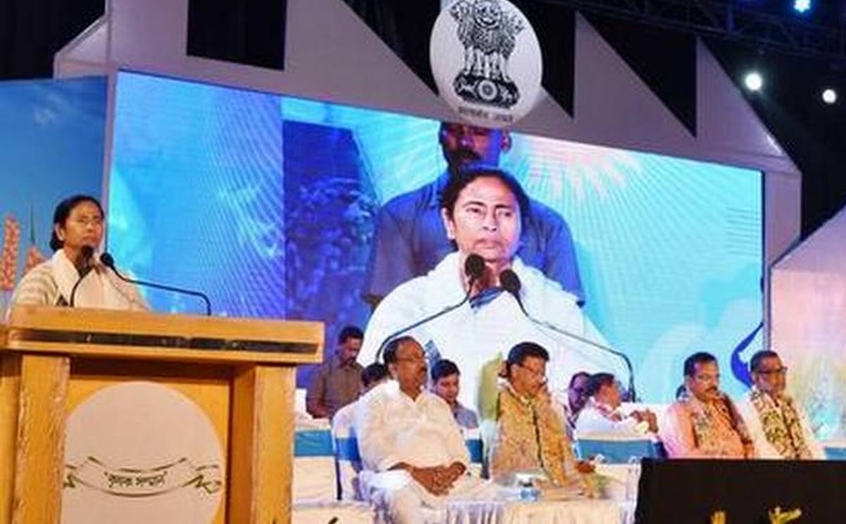 West Bengal Government to buy potatoes from farmers to stop suicides West Bengal Government to buy potatoes from farmers to stop suicides