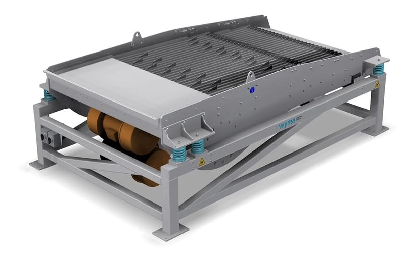 Wyma’s precision sorter uses vibration and adjustable gaps to remove broken or undersized carrots and parsnips, ideal for reducing manual handling. Wyma’s precision sorter uses vibration and adjustable gaps to remove broken or undersized carrots and parsnips, ideal for reducing manual handling.