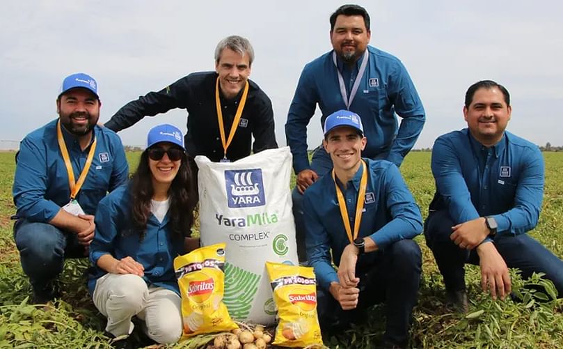 Yara team showcases sustainable crop nutrition solutions in Latin America, highlighting their commitment to low-carbon agriculture. Yara team showcases sustainable crop nutrition solutions in Latin America, highlighting their commitment to low-carbon agriculture.